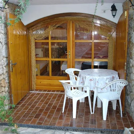 公寓 By The Sea Punat, Krk - 15259 普纳特